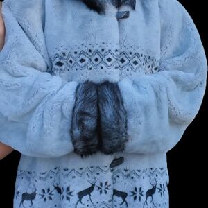 Vintage 80s Nordic Faux Fur Caribou Coat – Grey Ski Lodge Statement – Like New